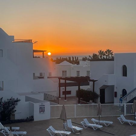 Pistachio Apartment 323 - Lanzarote Apartment كوستا تاغيسي المظهر الخارجي الصورة