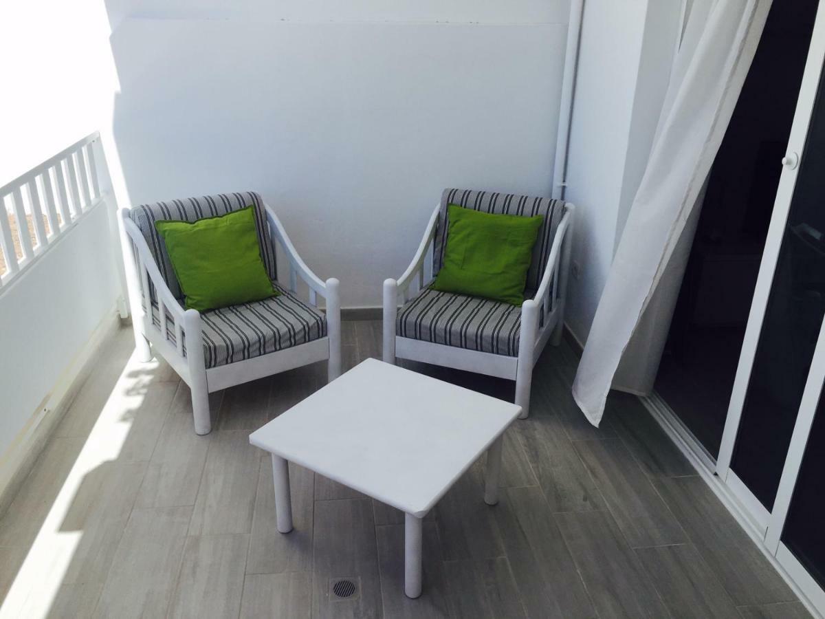 Pistachio Apartment 323 - Lanzarote Apartment كوستا تاغيسي المظهر الخارجي الصورة